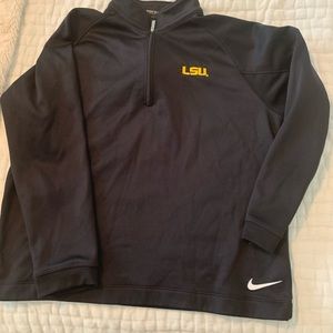 Nike Golf, thermal fit LSU pullover. Youth M